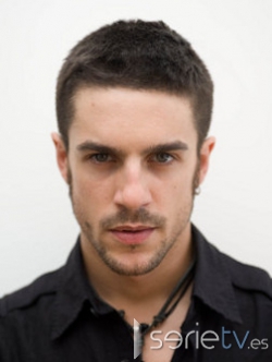 Alejo Sauras - actor de series de TV