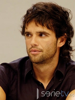 Raúl Peña - actor de series de TV