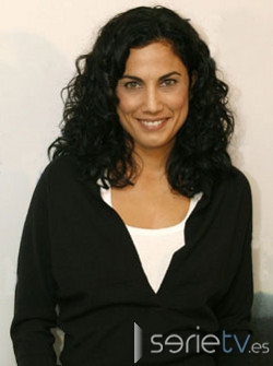 Toni Acosta - actriz de series de TV